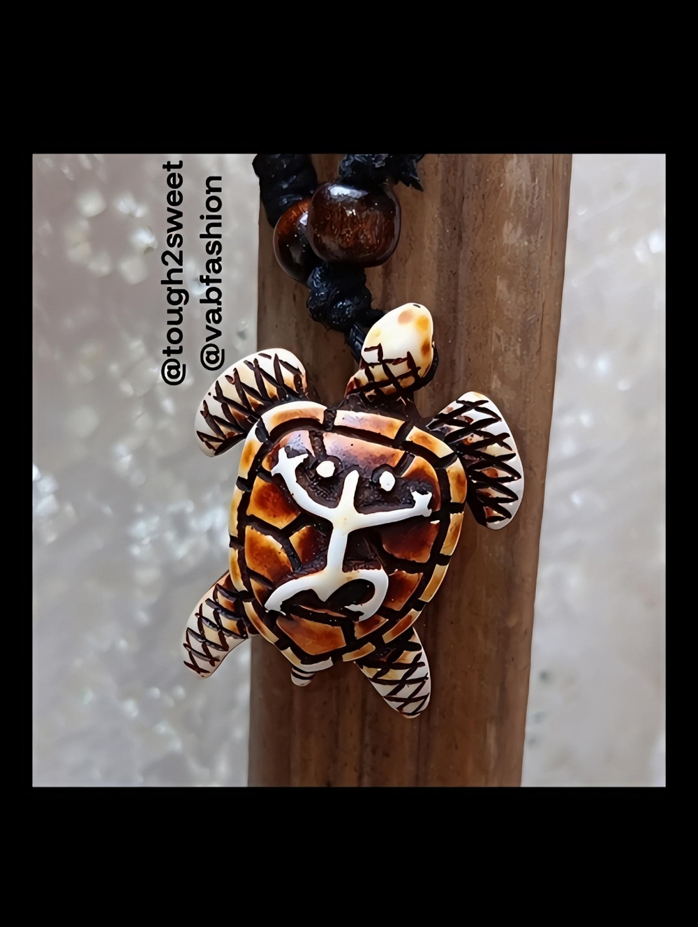 🆕️ARTISAN BOHO CARVED RESIN TURTLE ADJUSTABLE NECKLACE/GIFT BOXED (F)